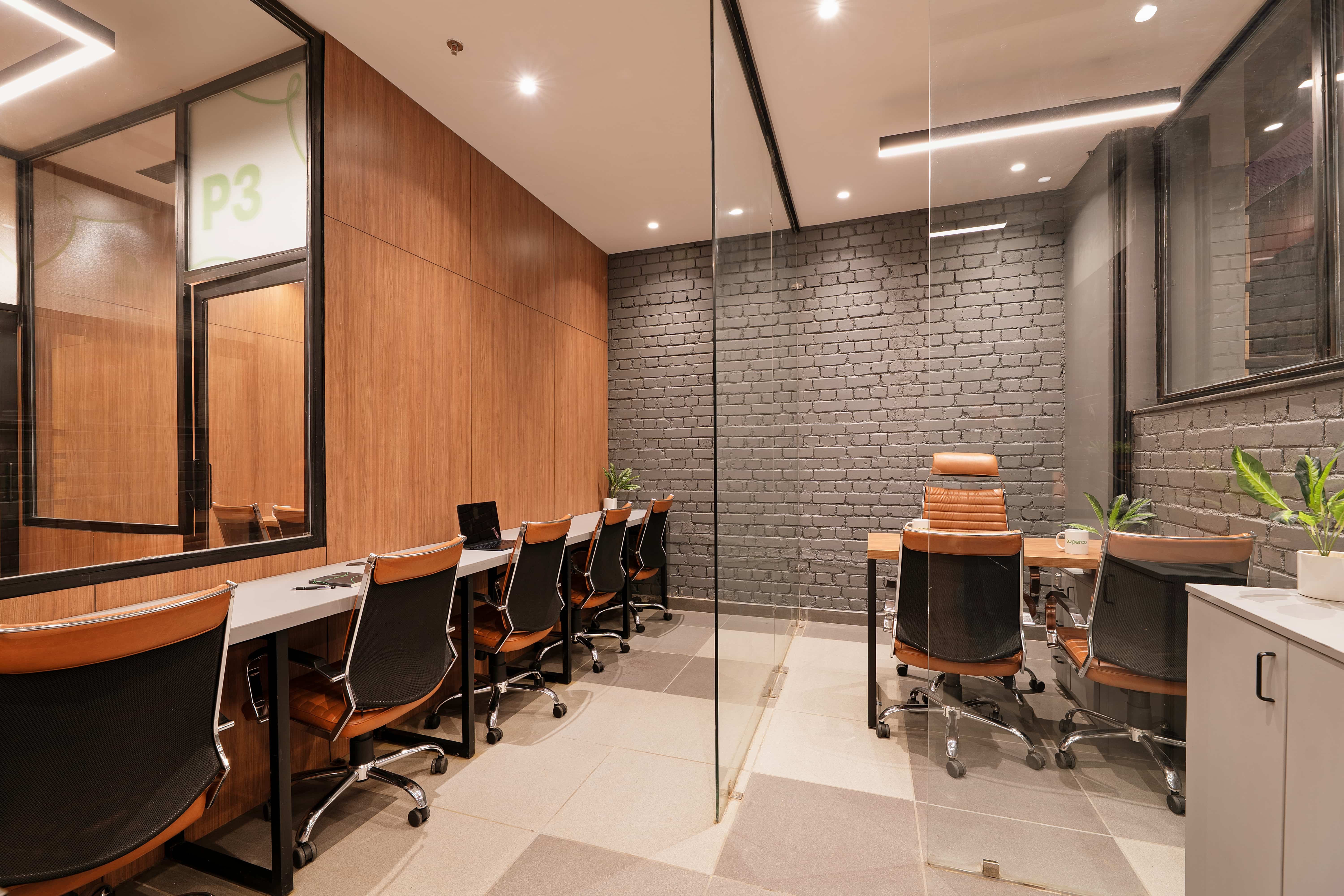 6-Seater Private Office